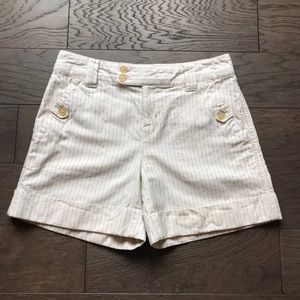 Size 4 Women’s Banana Republic Pinstripe Shorts